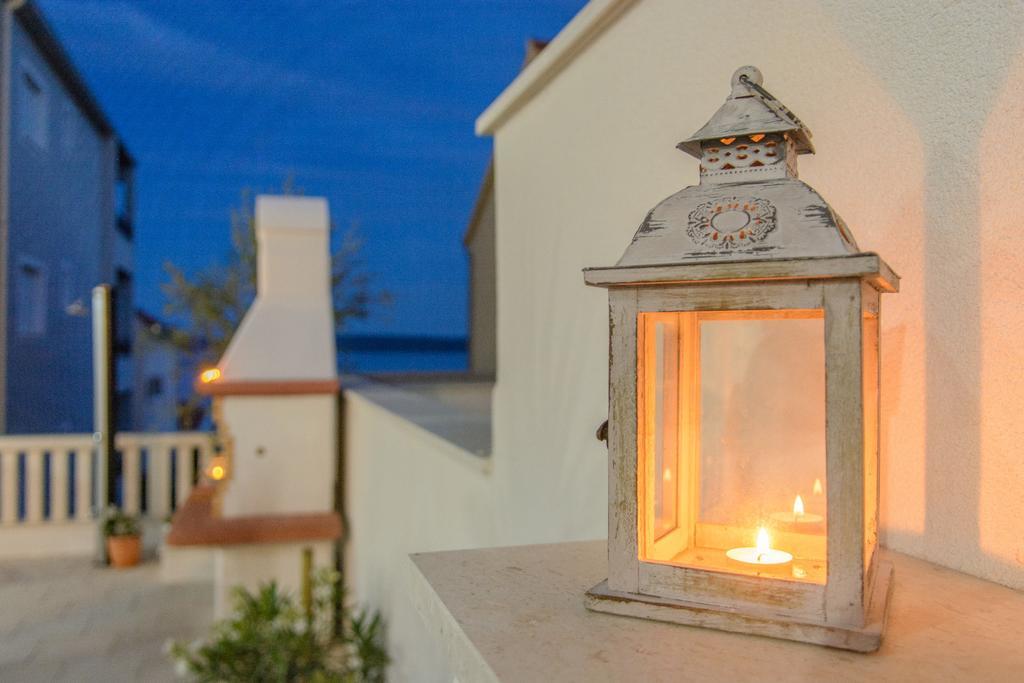 Apartments Villa Atlantis Trogir Exteriör bild