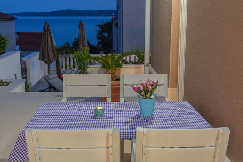 Apartments Villa Atlantis Trogir Exteriör bild