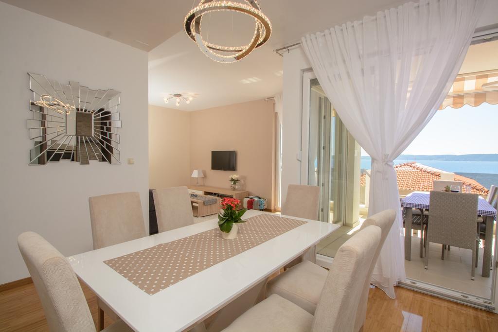 Apartments Villa Atlantis Trogir Exteriör bild